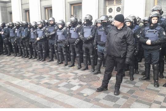 «Миша, жги! Порох, гори!». Киевский майдан будет укрощать одесский спецназ «Миша, жги! Порох, гори!». Киевский майдан будет укрощать одесский спецназ