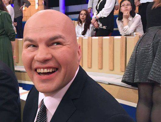 Украинский «политолог» Ковтун угрожает журналистке за ее «Дневник киевлянки» Украинский «политолог» Ковтун угрожает журналистке за ее «Дневник киевлянки»