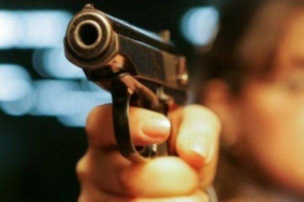 В Киеве патриот расстрелял семейную пару: ему показалось, что над ним смеются В Киеве патриот расстрелял семейную пару: ему показалось, что над ним смеются