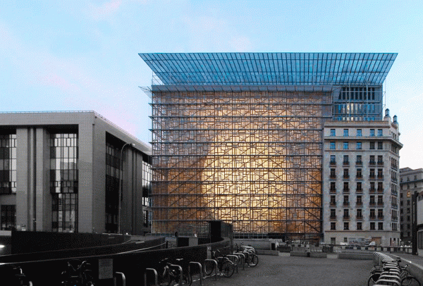 Когда спецслужбы берут инитиативу в свои руки Когда спецслужбы берут инитиативу в свои руки