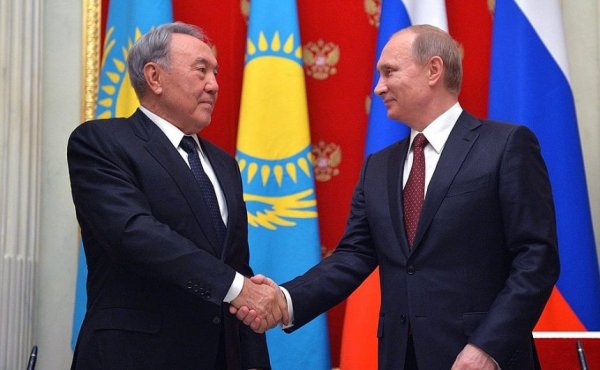 Путин поздравил президента Казахстана с 25-летием отношений между Москвой и Астаной Путин поздравил президента Казахстана с 25-летием отношений между Москвой и Астаной