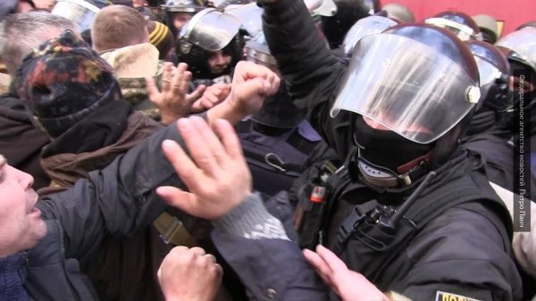 «Вы будете смеяться, но там опять майдан»: Вассерман о беспорядках в Киеве «Вы будете смеяться, но там опять майдан»: Вассерман о беспорядках в Киеве