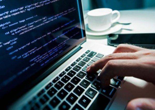 Украинские хакеры взломали официальный сайт ДНР Украинские хакеры взломали официальный сайт ДНР