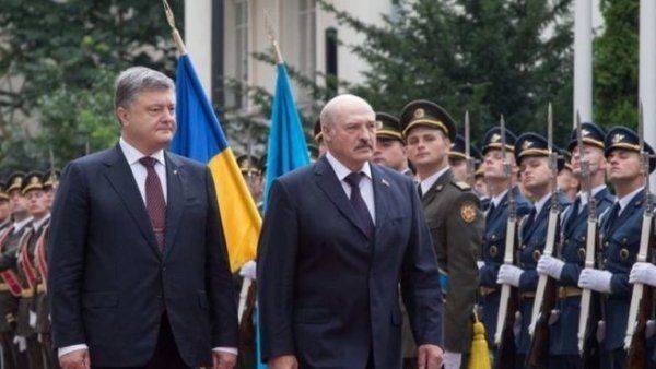 «Украина — в окружении врагов»: зачем Киеву шпионский скандал с Минском? «Украина — в окружении врагов»: зачем Киеву шпионский скандал с Минском?