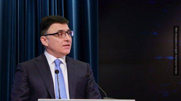 Между молотом и наковальней: Google сменил свою позицию по RT после письма из Роскомнадзора Между молотом и наковальней: Google сменил свою позицию по RT после письма из Роскомнадзора