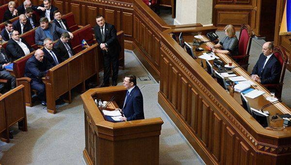 Шпиономания: как в Украине шпионы Путина ловят шпионов Путина, изобличая шпионов Путина Шпиономания: как в Украине шпионы Путина ловят шпионов Путина, изобличая шпионов Путина