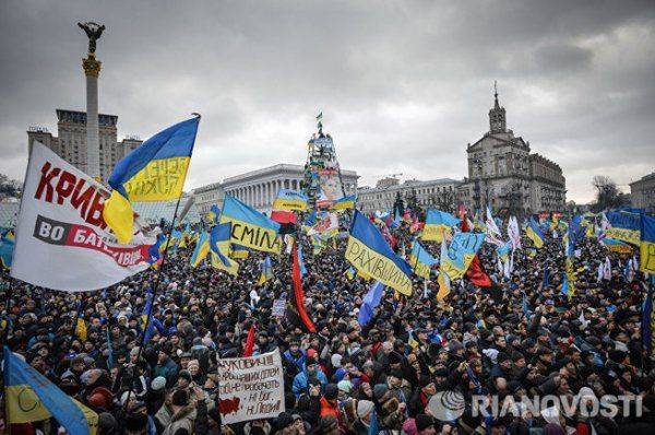 Призыв сажать за критику «евромайдана»: защита «революции достоинства» или попытка установления тотального контроля? Призыв сажать за критику «евромайдана»: защита «революции достоинства» или попытка установления тотального контроля?