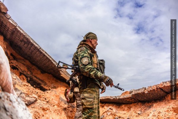 Хороним на коленях: в Киеве рассказали, чем ВСУ отличаются от ополчения Хороним на коленях: в Киеве рассказали, чем ВСУ отличаются от ополчения