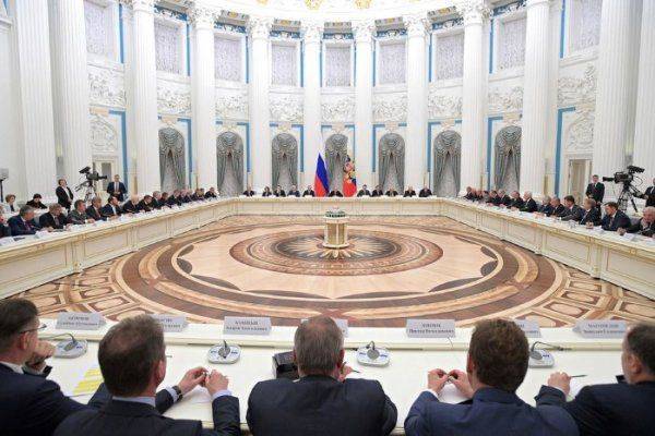 Путин поручил создать спецоблигации для возврата капиталов в Россию