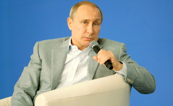 Иностранцы: «на самом деле Путин знает несколько языков, но молчит и смеется над западными лидерами» Иностранцы: «на самом деле Путин знает несколько языков, но молчит и смеется над западными лидерами»