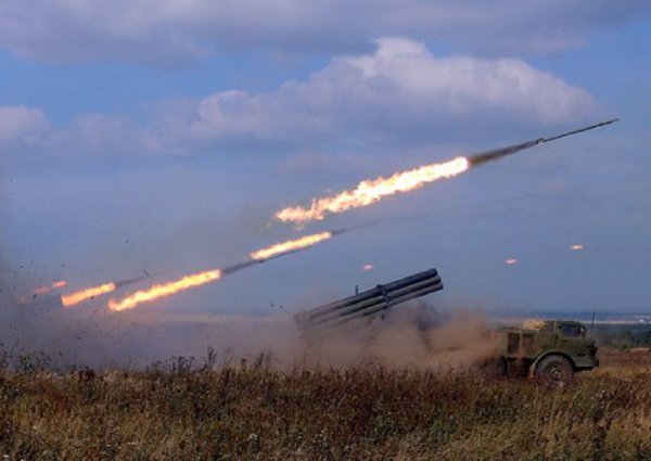 Новый «Смерч» испытали в Сирии: опыт применения российских залповых систем сирийской армией Новый «Смерч» испытали в Сирии: опыт применения российских залповых систем сирийской армией