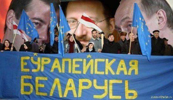 Белоруссия уходит украинской тропой Белоруссия уходит украинской тропой