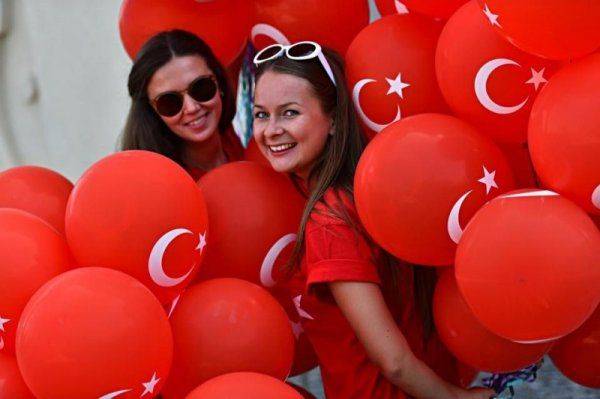 Путешествия русской эмигрантки: «Все хотят тебя потрогать» Путешествия русской эмигрантки: «Все хотят тебя потрогать»