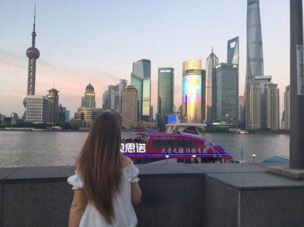 Путешествия русской эмигрантки: «Все хотят тебя потрогать» Путешествия русской эмигрантки: «Все хотят тебя потрогать»