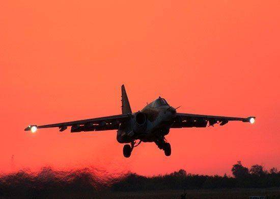 Российские ВС нанесли групповой удар по району в Сирии, откуда был сбит штурмовик Су-25 Российские ВС нанесли групповой удар по району в Сирии, откуда был сбит штурмовик Су-25
