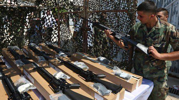 США продолжат поставлять оружие сирийским курдам, несмотря на возражения Турции. США продолжат поставлять оружие сирийским курдам, несмотря на возражения Турции.