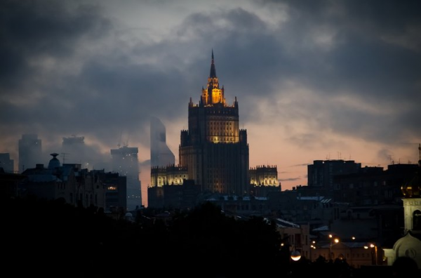 Начало гибели страны: в МИД РФ раскрыли судьбу Украины из-за закона о реинтеграции в Донбассе Начало гибели страны: в МИД РФ раскрыли судьбу Украины из-за закона о реинтеграции в Донбассе