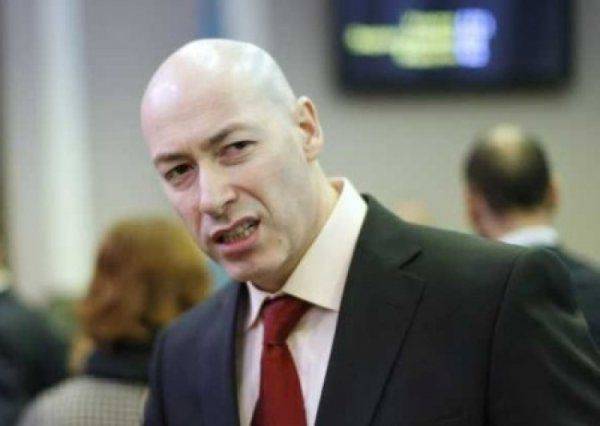 «Угрожают завалить». Журналист Гордон боится выступать во Львове из-за угроз патриотов «Угрожают завалить». Журналист Гордон боится выступать во Львове из-за угроз патриотов