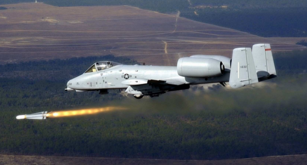 США готовы снова разбомбить русских: Генерал Брага рассказал о столкновении с группой Вагнера США готовы снова разбомбить русских: Генерал Брага рассказал о столкновении с группой Вагнера