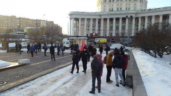 Митинг в поддержку Грудинина констатировал политическую несостоятельность бизнесмена Митинг в поддержку Грудинина констатировал политическую несостоятельность бизнесмена