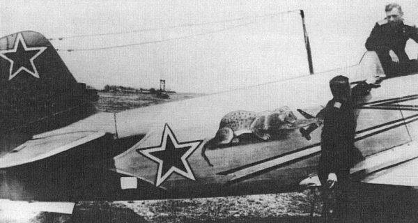 7 против 25. Как победа советских лётчиков переломила ход войны 7 против 25. Как победа советских лётчиков переломила ход войны