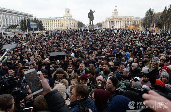 Инициативная группа жителей Кемерова после проверки моргов опровергла информацию о сотнях погибших Инициативная группа жителей Кемерова после проверки моргов опровергла информацию о сотнях погибших