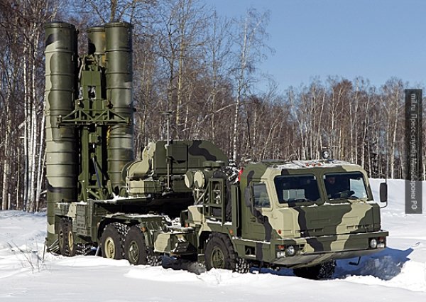 Китай получил первый полк российской системы ПВО С-400 Китай получил первый полк российской системы ПВО С-400