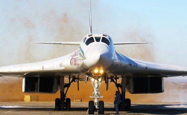 Сирия: Россия пугает США «Белым лебедем» и наращивает мощь Сирия: Россия пугает США «Белым лебедем» и наращивает мощь