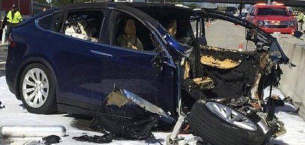 «Автопилот-убийца» новая смертельная авария «Автопилот-убийца» новая смертельная авария