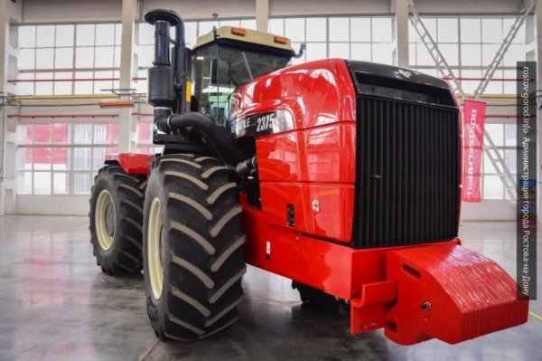 Курс на Южную Африку: Ростсельмаш отправил в Зимбабве первые комбайны ACROS Курс на Южную Африку: Ростсельмаш отправил в Зимбабве первые комбайны ACROS