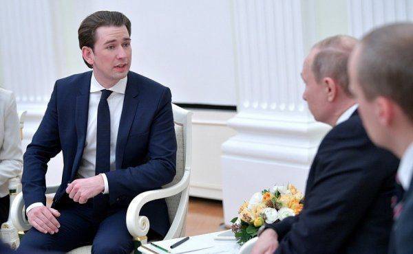 В Австрии объяснили отказ высылки российских дипломатов из страны В Австрии объяснили отказ высылки российских дипломатов из страны