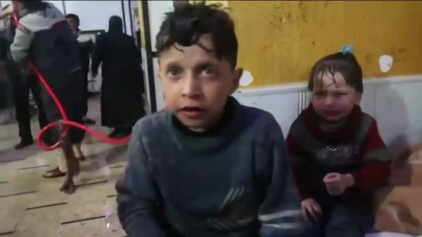 «Химическая истерика» поставила мир на грань военного конфликта России и США «Химическая истерика» поставила мир на грань военного конфликта России и США