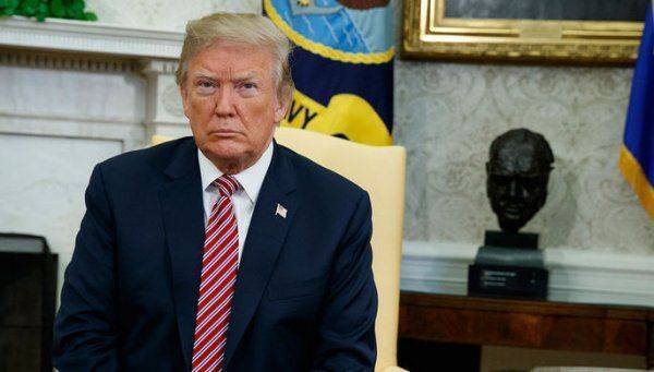 Трамп отдал приказ нанести удары по Сирии Трамп отдал приказ нанести удары по Сирии