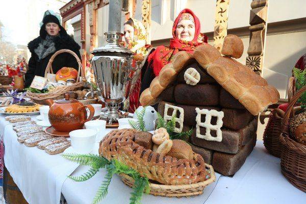 Внутренний туризм в России: Куда поехать на майские праздники Внутренний туризм в России: Куда поехать на майские праздники