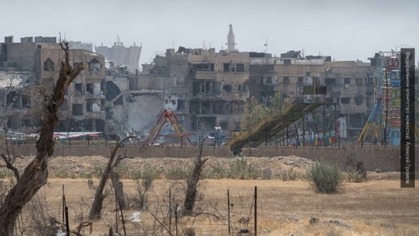 Удары ракет важнее: США запретили выделять средства на восстановление Сирии Удары ракет важнее: США запретили выделять средства на восстановление Сирии