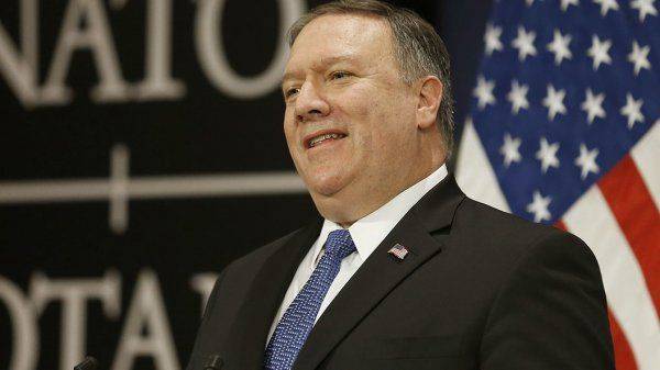 Помпео послал НАТО на Россию Помпео послал НАТО на Россию