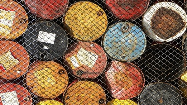 Как изменятся цены на бензин после открытия Керченского моста: ФАС и нефтетрейдеры спорят о ценах Как изменятся цены на бензин после открытия Керченского моста: ФАС и нефтетрейдеры спорят о ценах