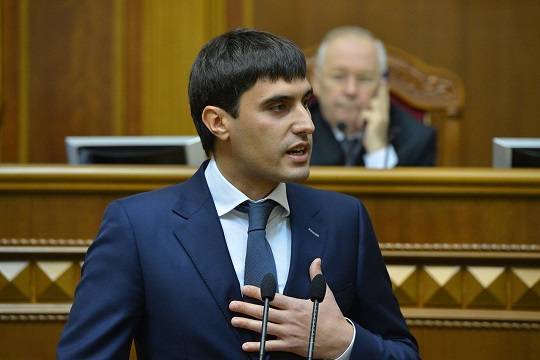 Сбежавшая в Москву элита Донбасса просит Путина вернуть Донецк Украине: «Хотим, чтобы как при Януковиче!» Сбежавшая в Москву элита Донбасса просит Путина вернуть Донецк Украине: «Хотим, чтобы как при Януковиче!»