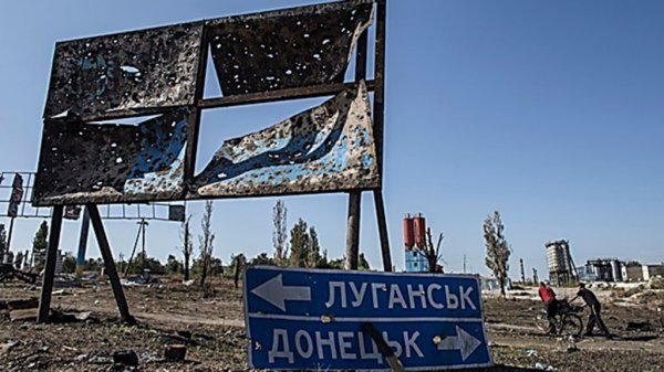 Украина планирует усилить присутствие войск на Донбассе Украина планирует усилить присутствие войск на Донбассе