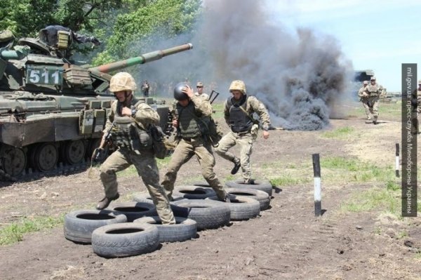 Киев приготовил Донбассу неприятный сюрприз Киев приготовил Донбассу неприятный сюрприз
