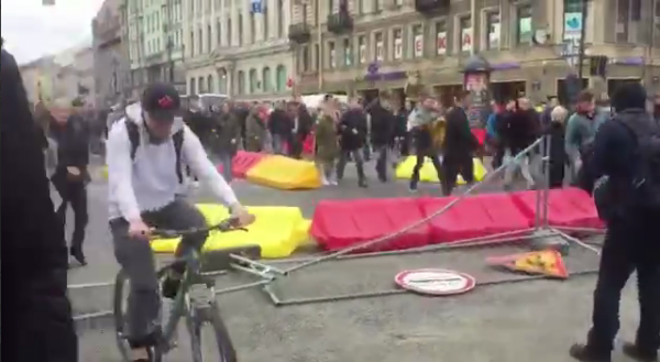 Как не сойти с прогресса и не состариться вместе с Навальным? Спросите у тех, кто не пришел на митинги 5 мая Как не сойти с прогресса и не состариться вместе с Навальным? Спросите у тех, кто не пришел на митинги 5 мая