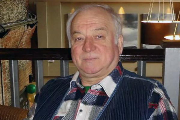Кто на самом деле травил «двойного» агента Скрипаля? Кто на самом деле травил «двойного» агента Скрипаля?
