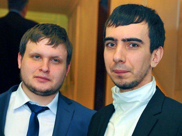 Пранкеры разыграли журналиста, предложившего разбомбить Крымский мост Пранкеры разыграли журналиста, предложившего разбомбить Крымский мост
