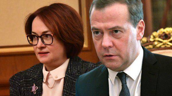 Белоруссия и Казахстан обошли Россию: Обнищание населения обрушило и торговлю Белоруссия и Казахстан обошли Россию: Обнищание населения обрушило и торговлю