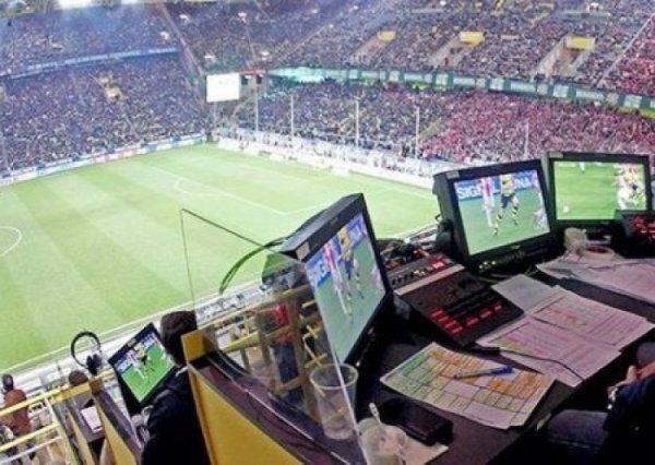 Украинские футбольные комментаторы отказываются освещать матчи ЧМ-2018 Украинские футбольные комментаторы отказываются освещать матчи ЧМ-2018