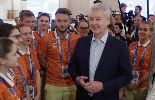Собянин открыл пресс-центр ЧМ-2018 в Москве Собянин открыл пресс-центр ЧМ-2018 в Москве