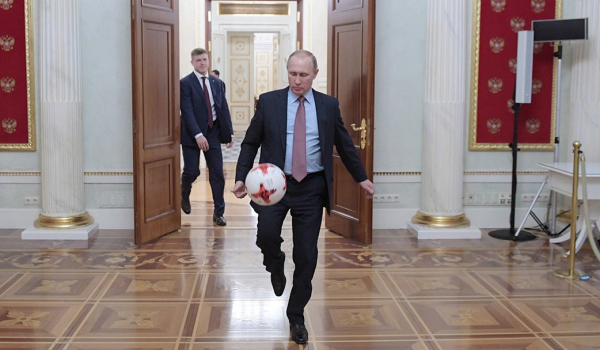 Аваков vs Путин: дойдет ли до камней? Аваков vs Путин: дойдет ли до камней?