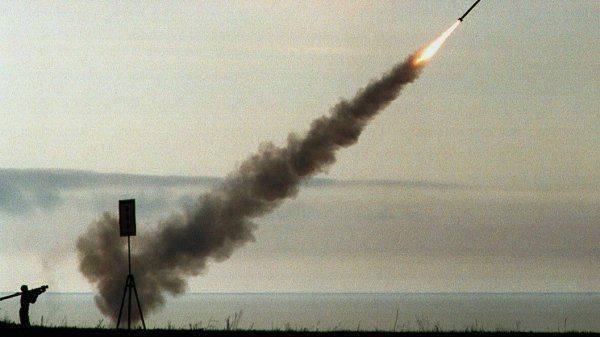 Украина планирует посадить евродепутатов на «Иглу» Украина планирует посадить евродепутатов на «Иглу»