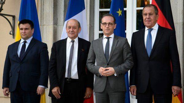 Украина получила в Берлине последнее предупреждение Украина получила в Берлине последнее предупреждение