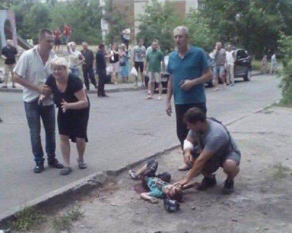 В Киеве взорвался автомобиль, пострадали дети: сработала взрывчатка В Киеве взорвался автомобиль, пострадали дети: сработала взрывчатка